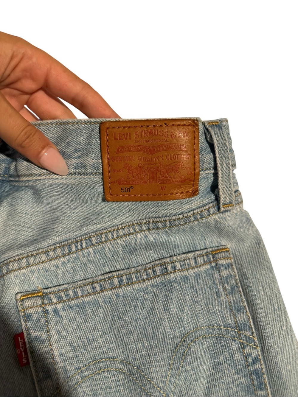 VTG Levi’s Premium Quality Clothing 501 Light Wash Mini Shorts Size 27 - Picture 6 of 10